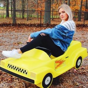 Meet your Posher, Jillian